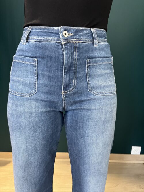 Jean Please – Image 3