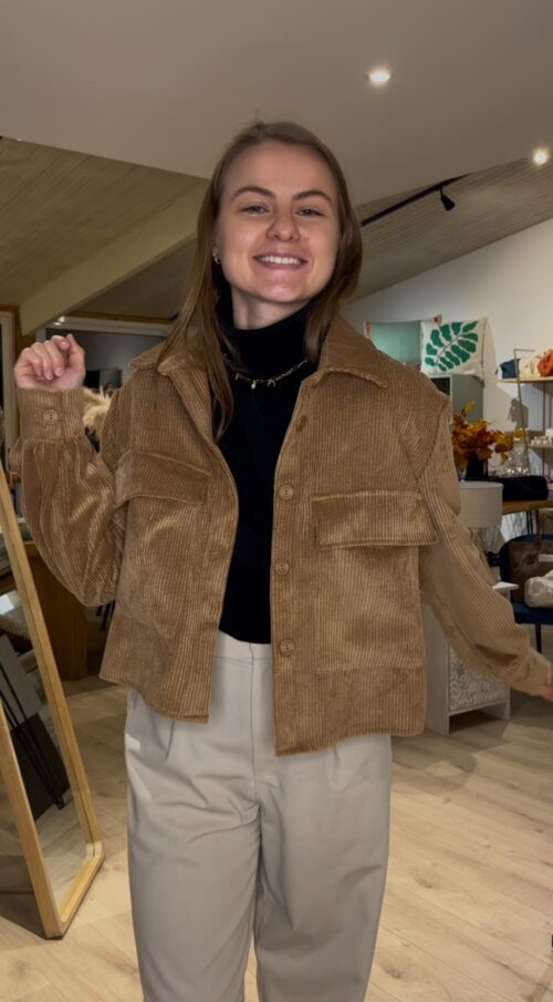 Veste courte en velours camel – Image 2